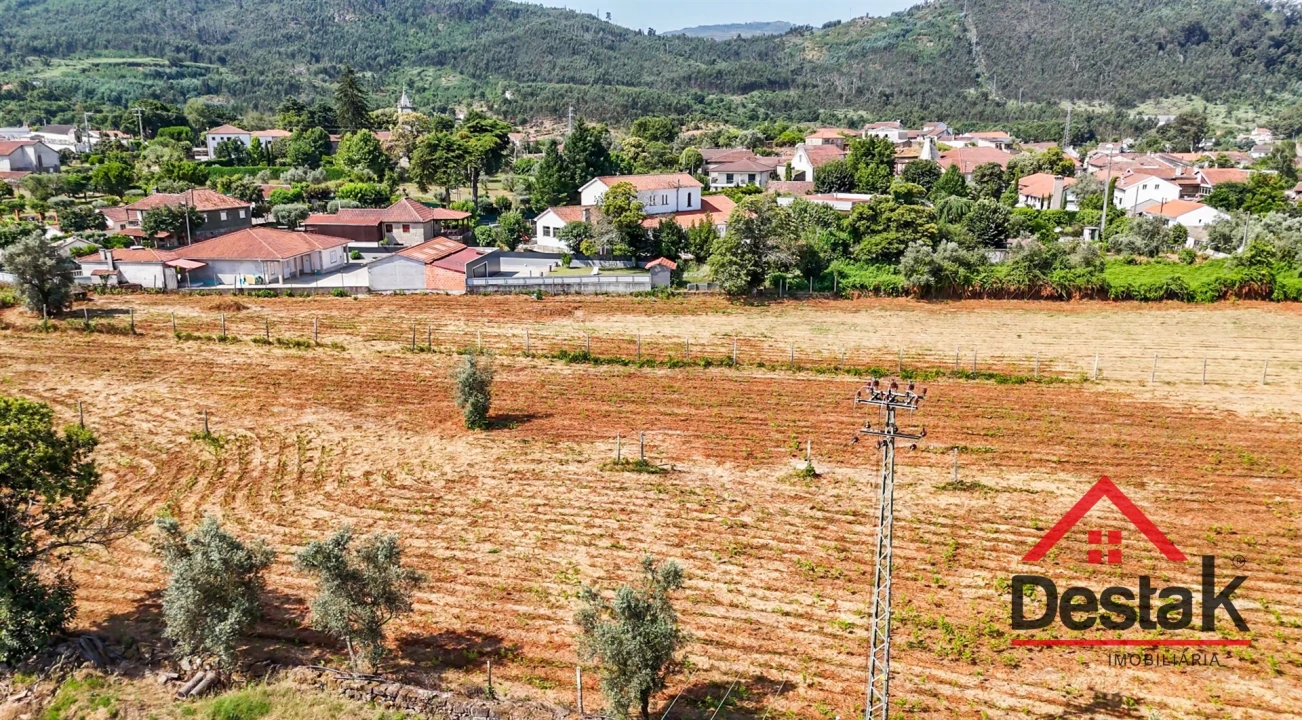Quinta T0 para Venda em Fataunços e Figueiredo das Donas Foto 5