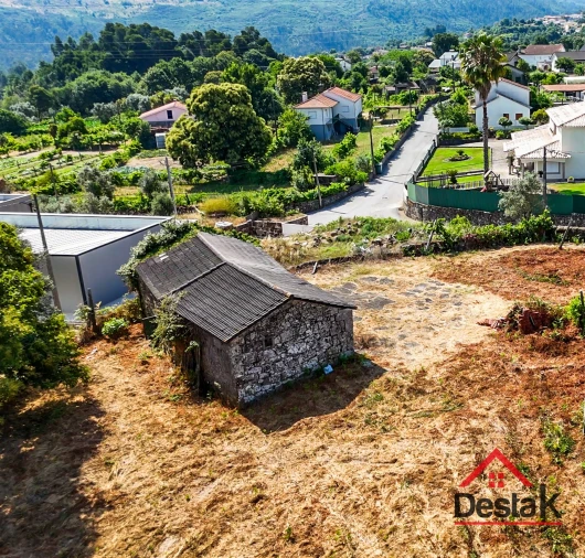 Quinta T0 para Venda em Fataunços e Figueiredo das Donas Foto 9