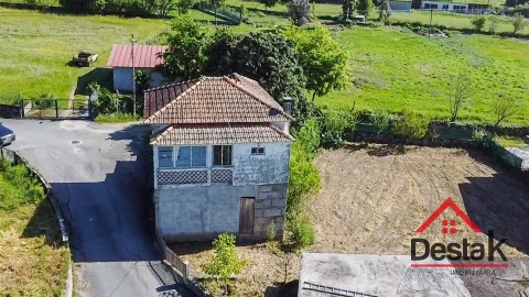 Moradia T3 para Venda em São Pedro do Sul, Várzea e Baiões