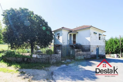 Moradia T3 para Venda em São Pedro do Sul, Várzea e Baiões
