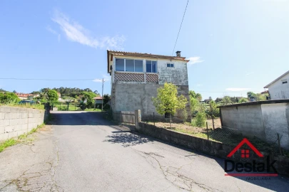 Moradia T3 para Venda em São Pedro do Sul, Várzea e Baiões