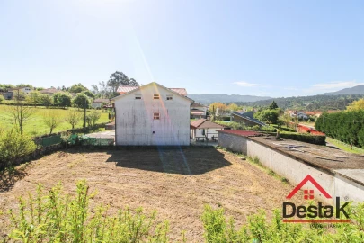 Moradia T3 para Venda em São Pedro do Sul, Várzea e Baiões