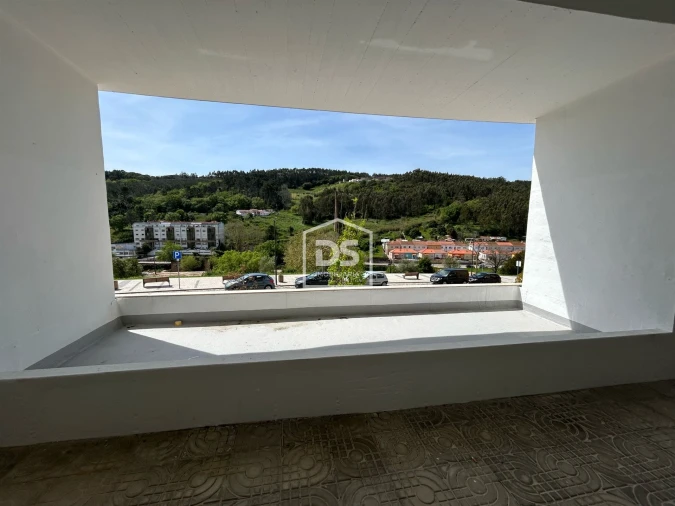 Loja para Venda em Alcobaça e Vestiaria Foto 9
