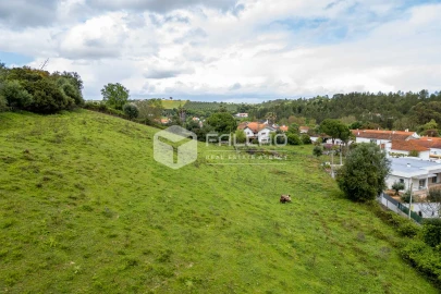 Terreno para Venda em Achete, Azoia de Baixo e Póvoa de Santarém