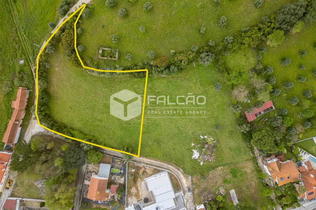 Terreno para Venda em Achete, Azoia de Baixo e Póvoa de Santarém Foto 1