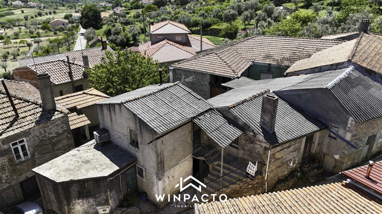 Moradia T3 para Venda em Santiago de Cassurrães e Póvoa de Cervães Foto 39