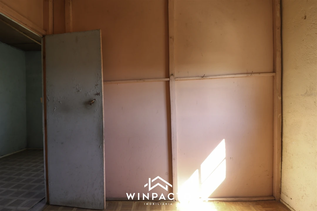 Moradia T3 para Venda em Santiago de Cassurrães e Póvoa de Cervães Foto 13