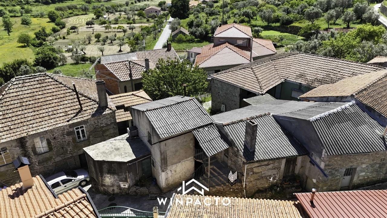 Moradia T3 para Venda em Santiago de Cassurrães e Póvoa de Cervães Foto 41