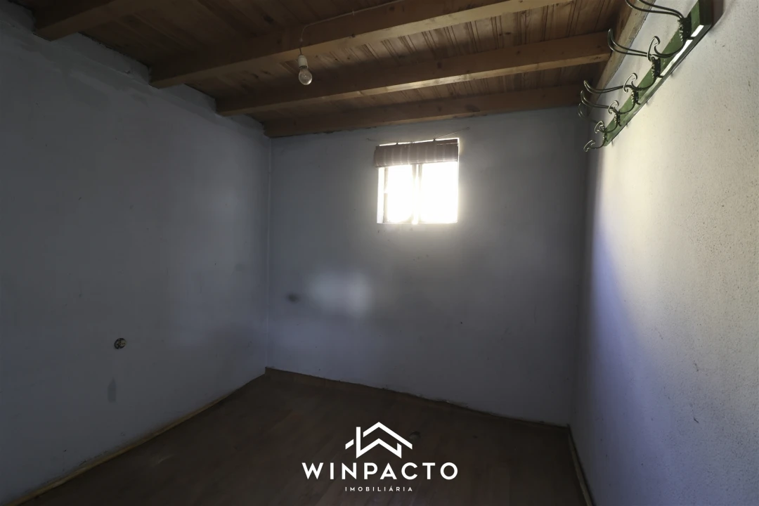 Moradia T3 para Venda em Santiago de Cassurrães e Póvoa de Cervães Foto 22