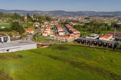 Terreno para Venda em Merelim (São Paio), Panoias e Parada de Tibães