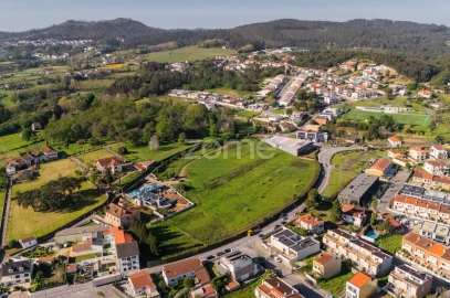 Terreno para Venda em Merelim (São Paio), Panoias e Parada de Tibães