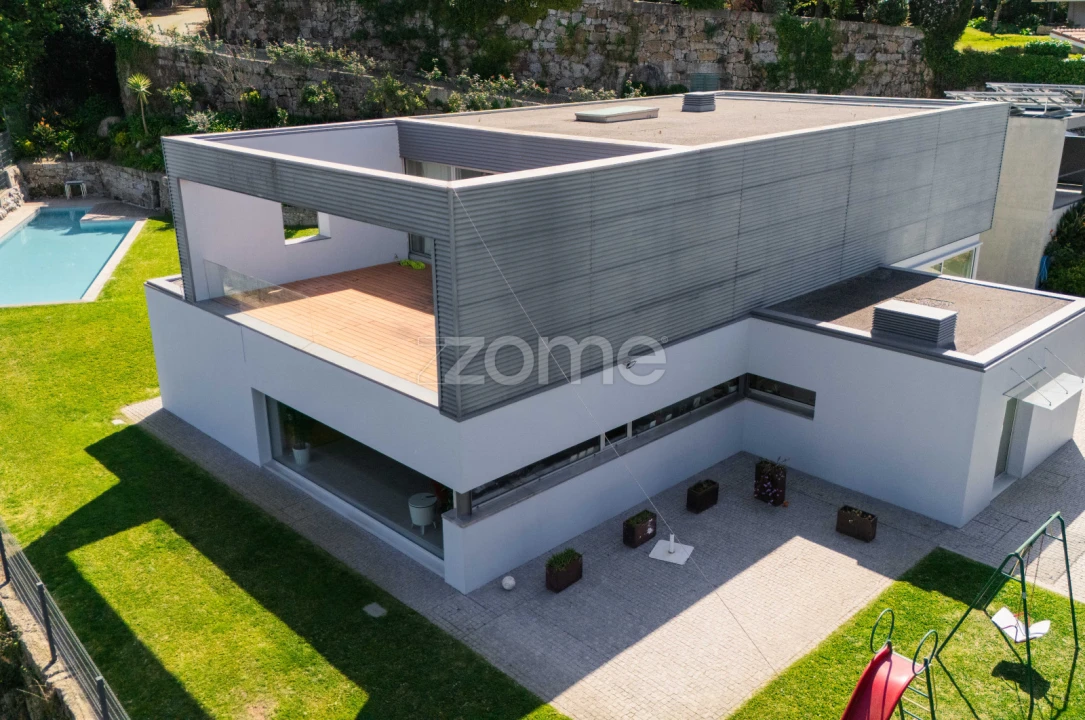 Moradia T4 para Venda em Costa Foto 10