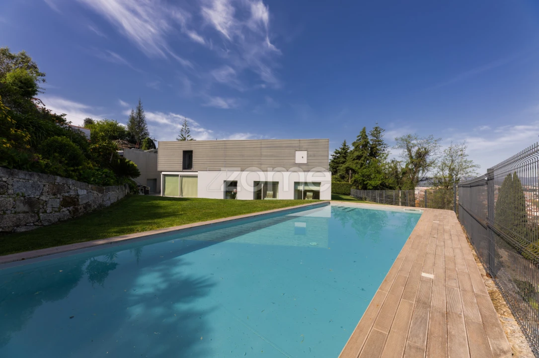 Moradia T4 para Venda em Costa Foto 26