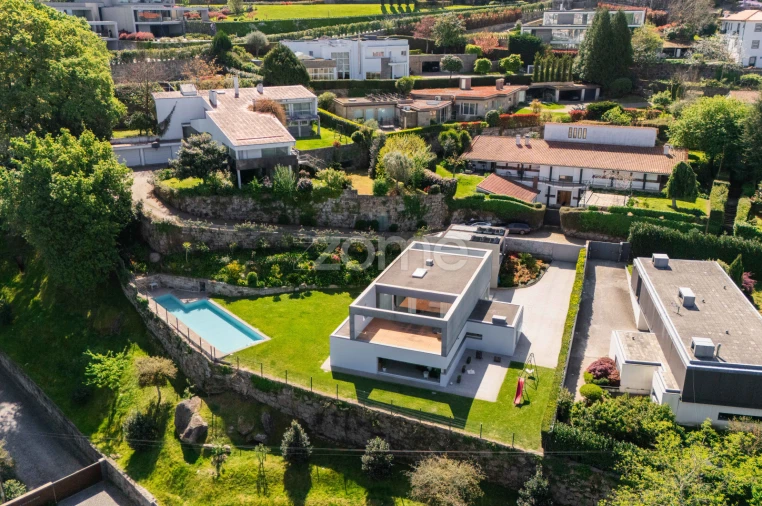 Moradia T4 para Venda em Costa