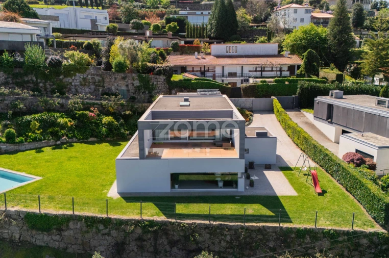 Moradia T4 para Venda em Costa Foto 11