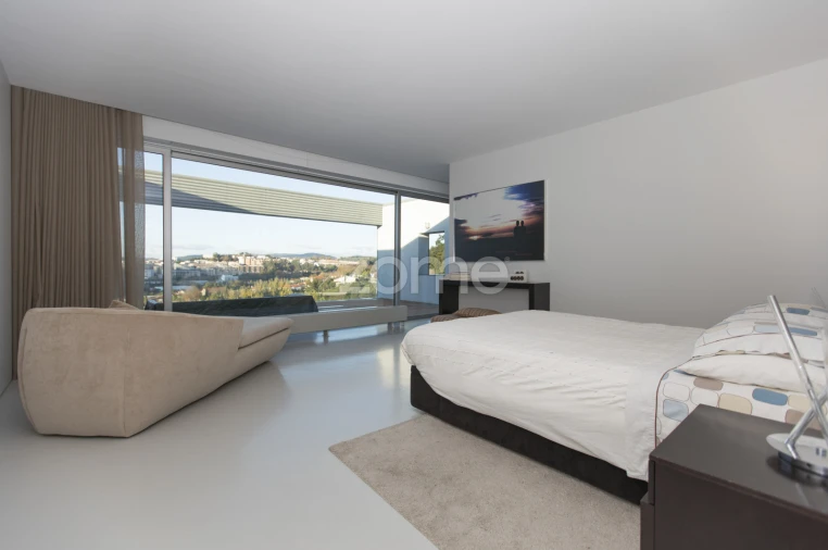 Moradia T4 para Venda em Costa Foto 14