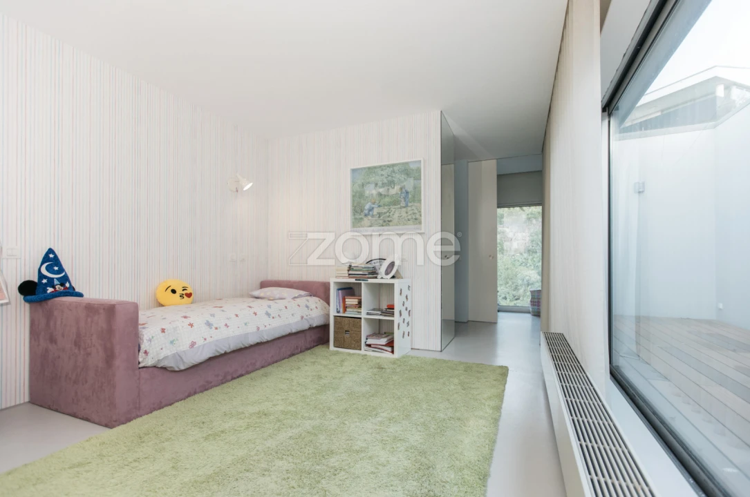 Moradia T4 para Venda em Costa Foto 20