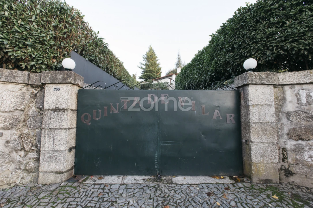 Moradia T4 para Venda em Costa Foto 40