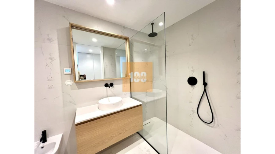 Apartamento T2 para Venda em Malta e Canidelo Foto 16