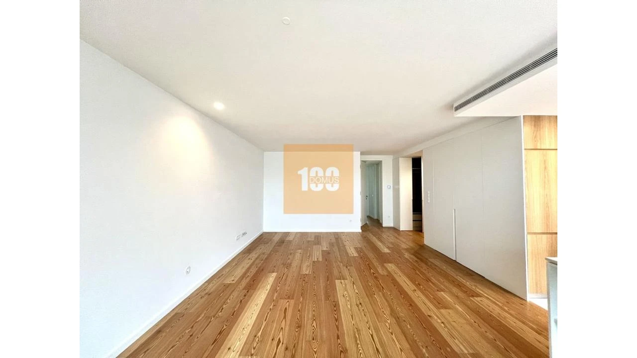 Apartamento T2 para Venda em Malta e Canidelo Foto 15