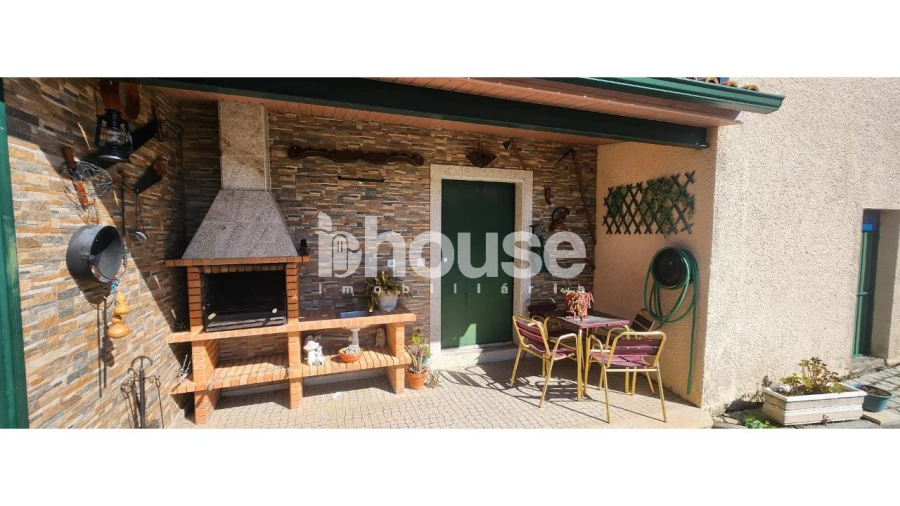 Quinta T2 para Venda em Carrazedo de Montenegro e Curros Foto 13