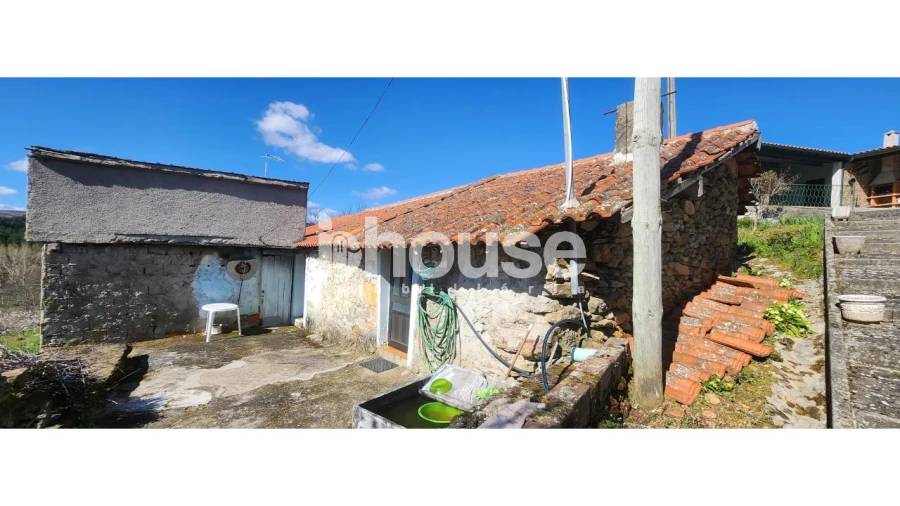 Quinta T2 para Venda em Carrazedo de Montenegro e Curros Foto 30