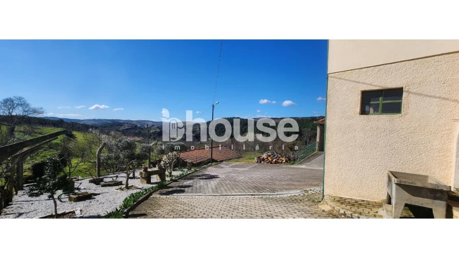 Quinta T2 para Venda em Carrazedo de Montenegro e Curros Foto 32