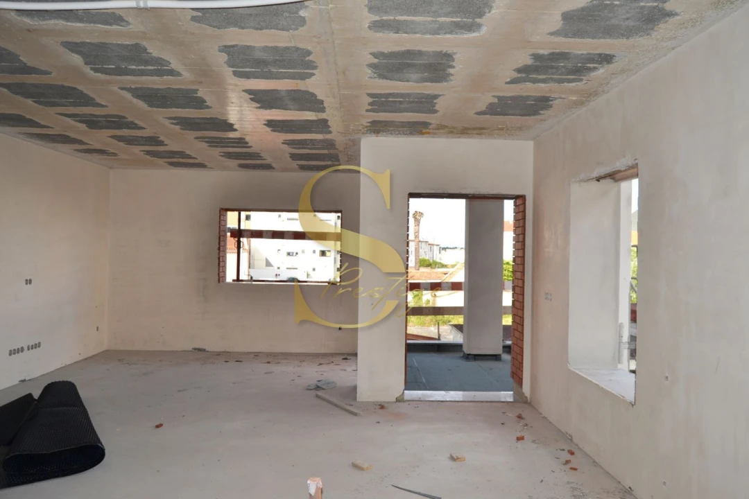 Apartamento T3 para Venda em Marinha Grande Foto 27