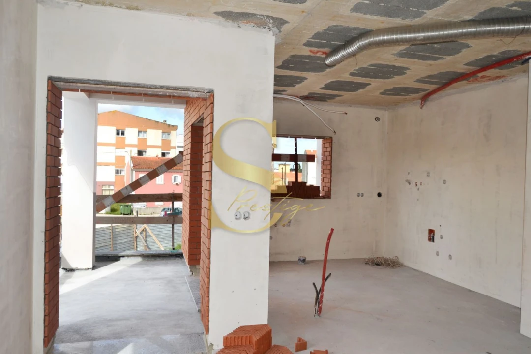 Apartamento T3 para Venda em Marinha Grande Foto 37