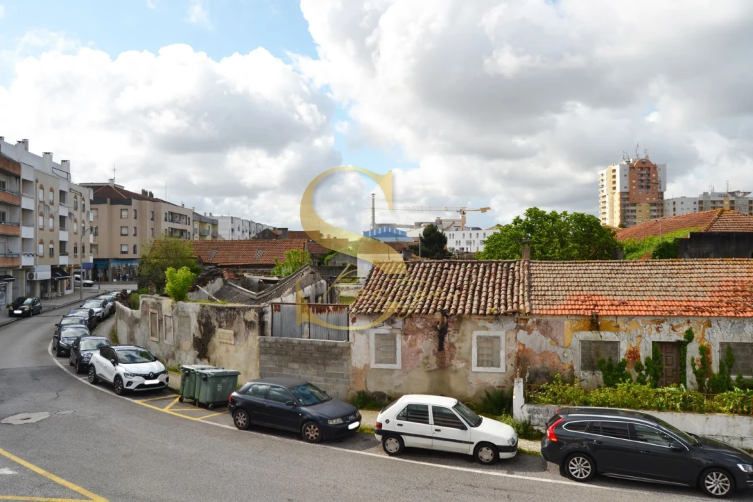 Apartamento T3 para Venda em Marinha Grande Foto 45