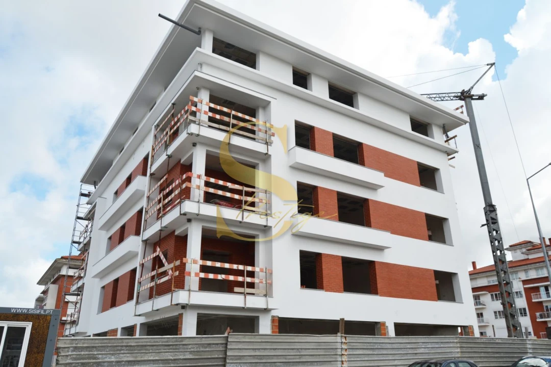 Apartamento T3 para Venda em Marinha Grande Foto 2