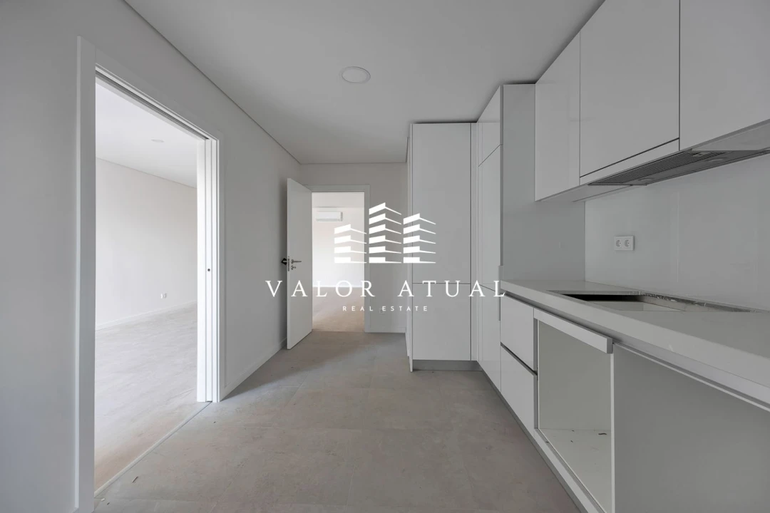 Apartamento T2 para Venda em Venteira Foto 11