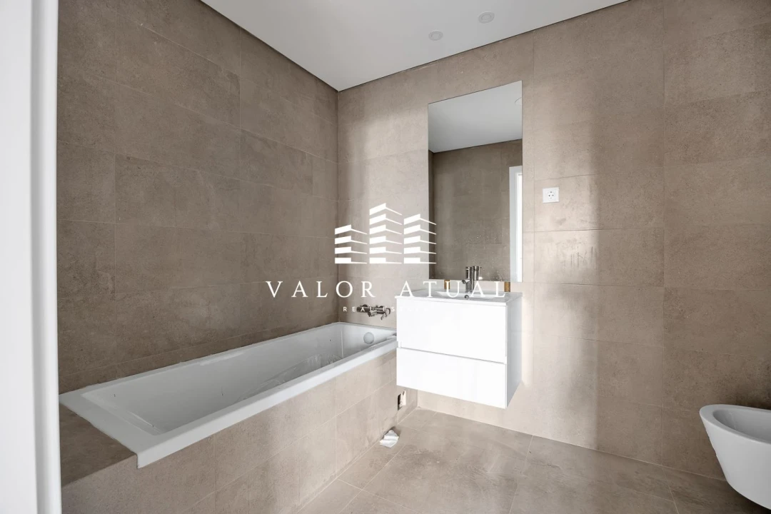 Apartamento T3 para Venda em Venteira Foto 19