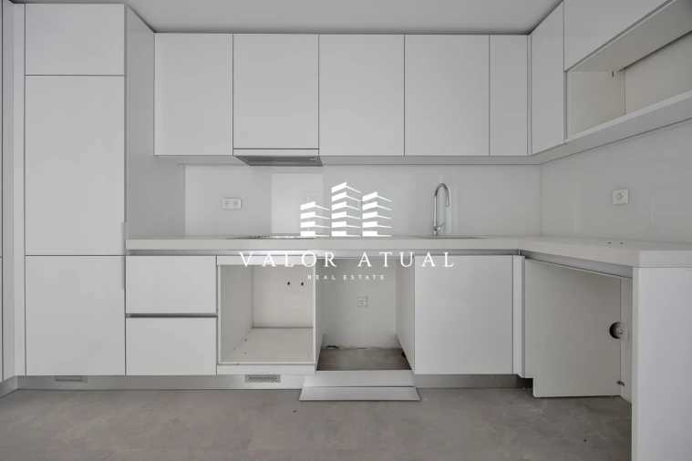 Apartamento T3 para Venda em Venteira Foto 7