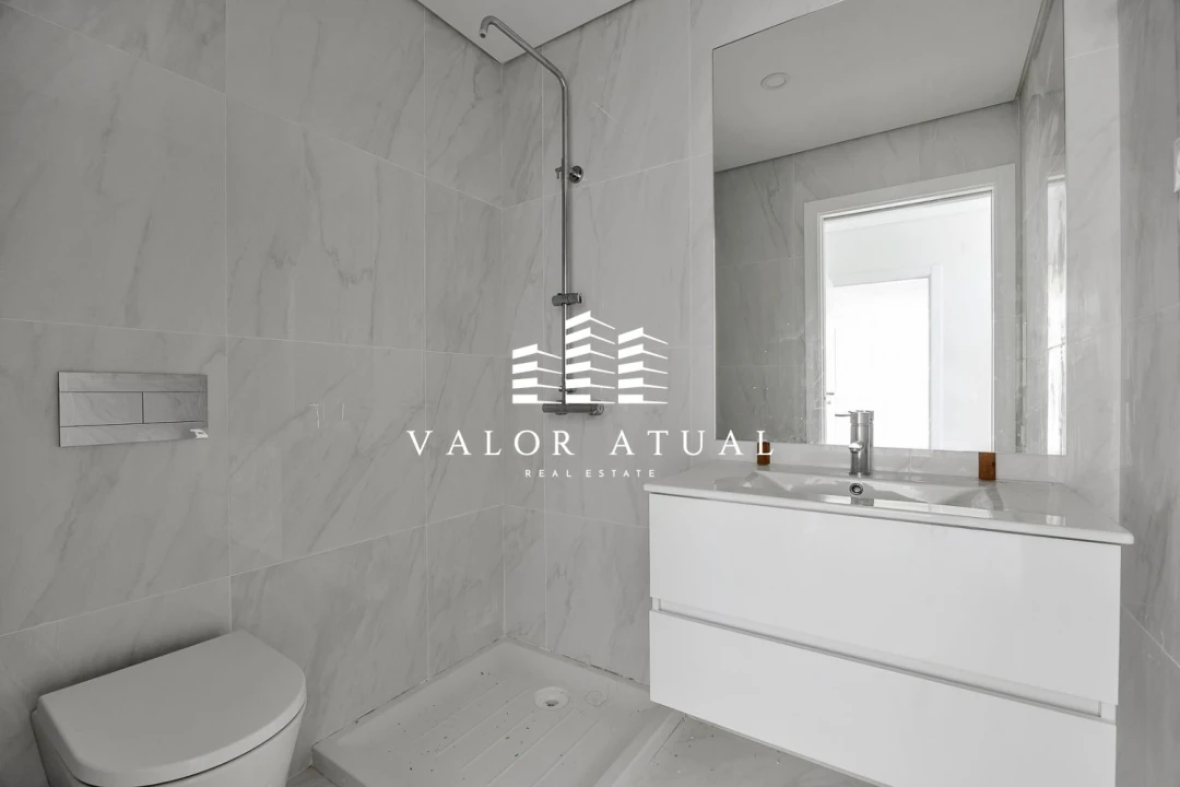 Apartamento T3 para Venda em Venteira Foto 15