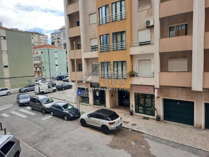 Apartamento T4 para Venda em Alto do Seixalinho, Santo André e Verderena Foto 42