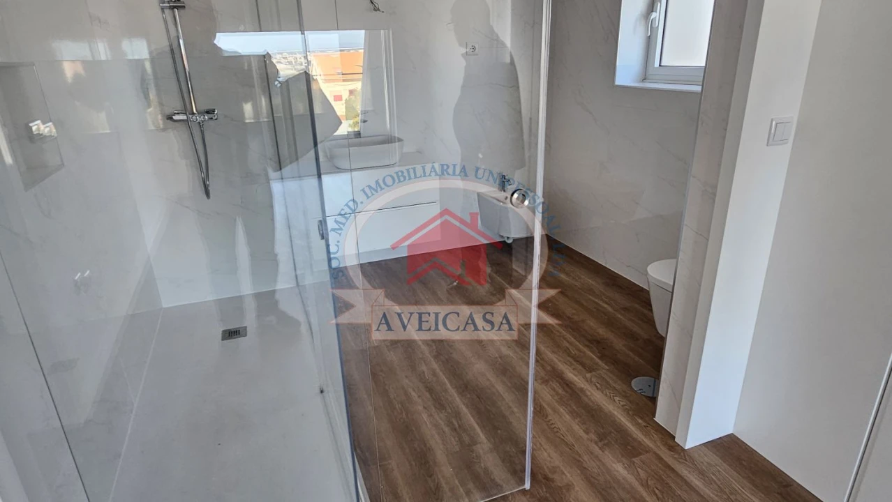 Apartamento T3 para Venda em Gafanha da Encarnação Foto 6
