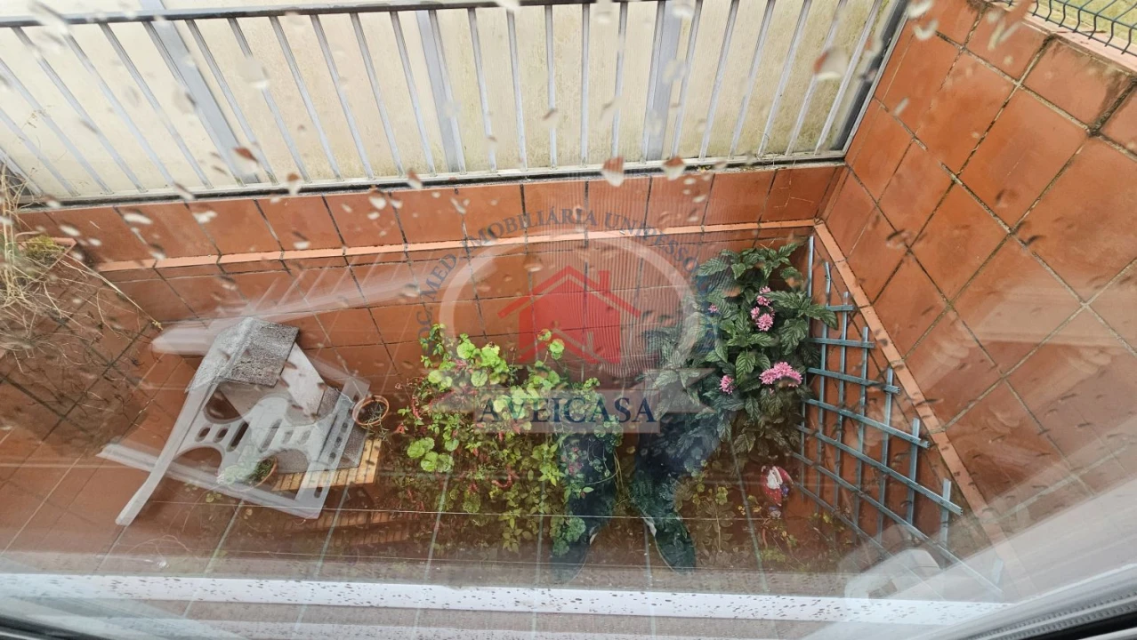 Moradia T2 para Venda em Glória e Vera Cruz Foto 16