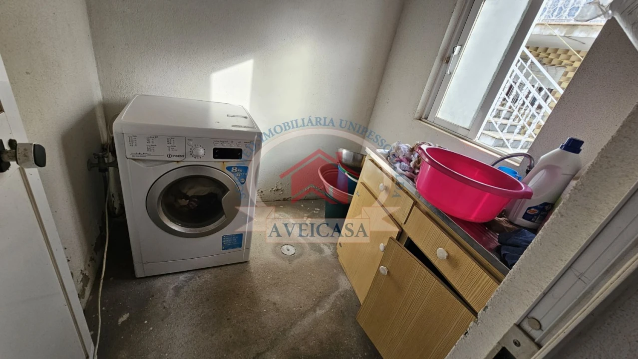 Moradia T5 para Venda em Aradas Foto 33