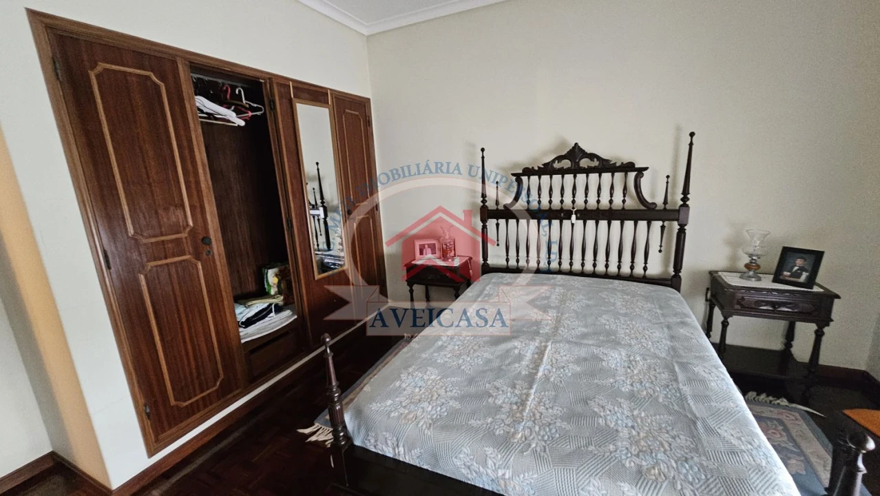 Moradia T5 para Venda em Aradas Foto 17