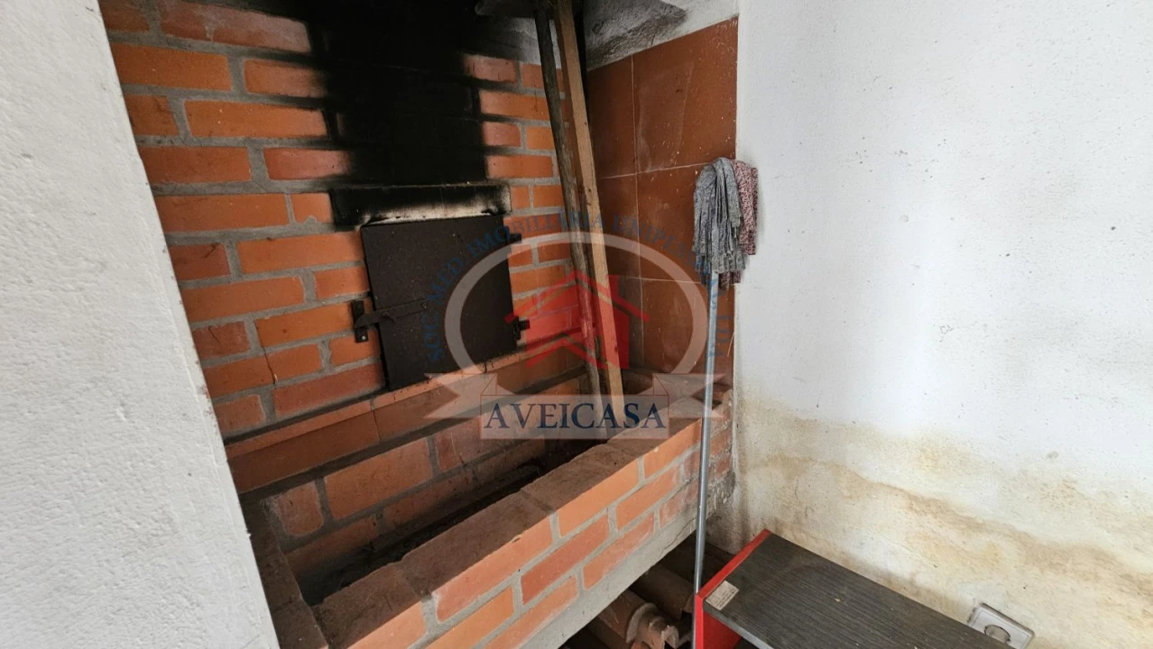 Moradia T5 para Venda em Aradas Foto 32