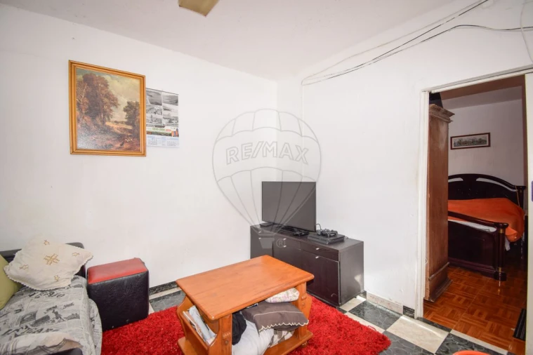 Moradia T2 para Venda em Fernao Ferro Foto 5