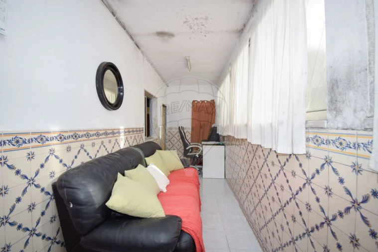 Moradia T2 para Venda em Fernao Ferro Foto 7