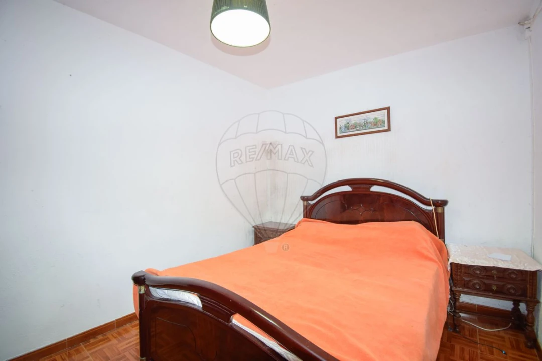 Moradia T2 para Venda em Fernao Ferro Foto 2