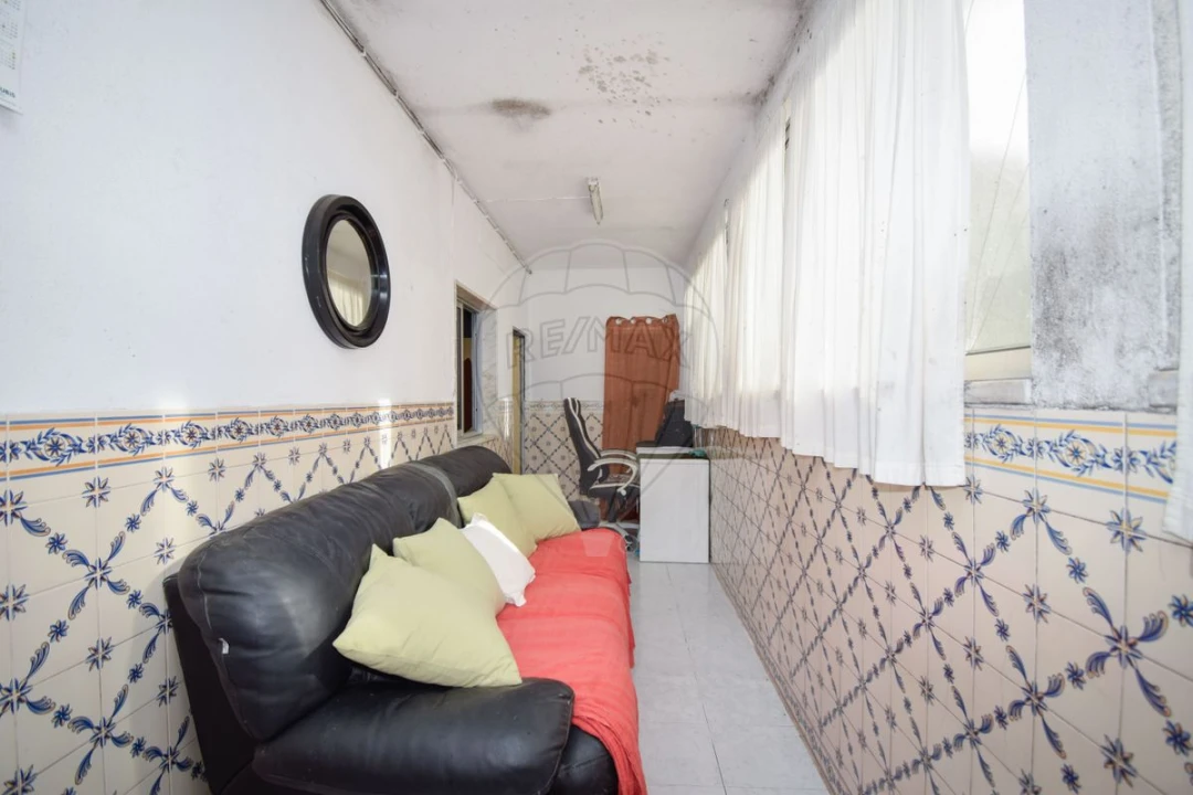 Moradia T2 para Venda em Fernao Ferro Foto 7