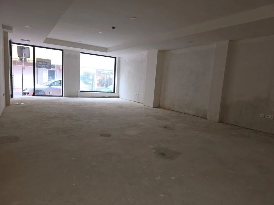 Negócio para Venda em Espinho Foto 7