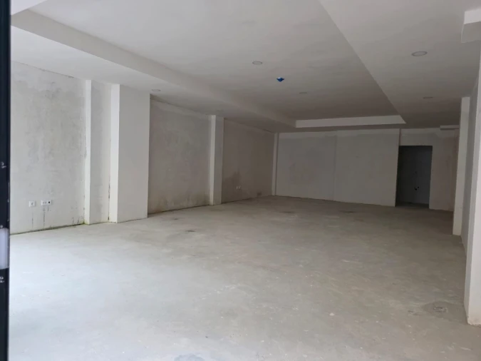 Negócio para Venda em Espinho Foto 2