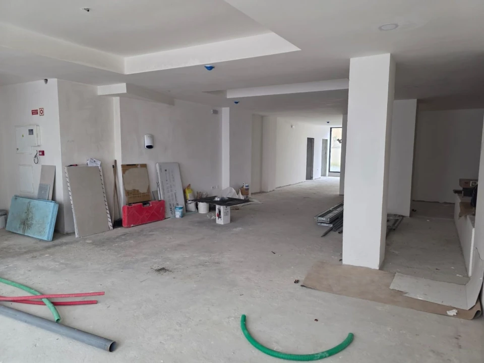 Negócio para Venda em Espinho Foto 6