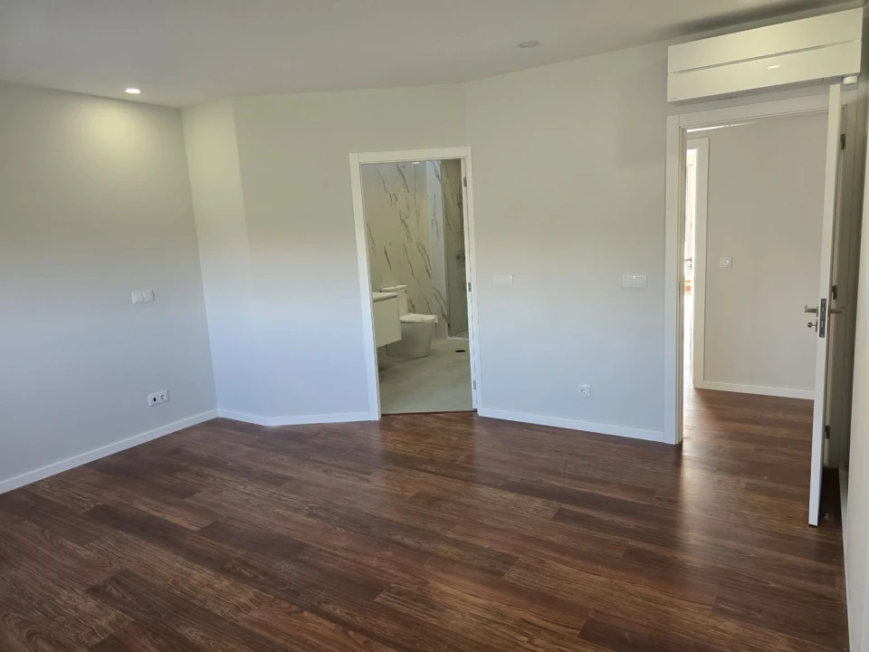 Moradia T3 para Venda em Santa Maria da Feira, Travanca, Sanfins e Espargo Foto 16