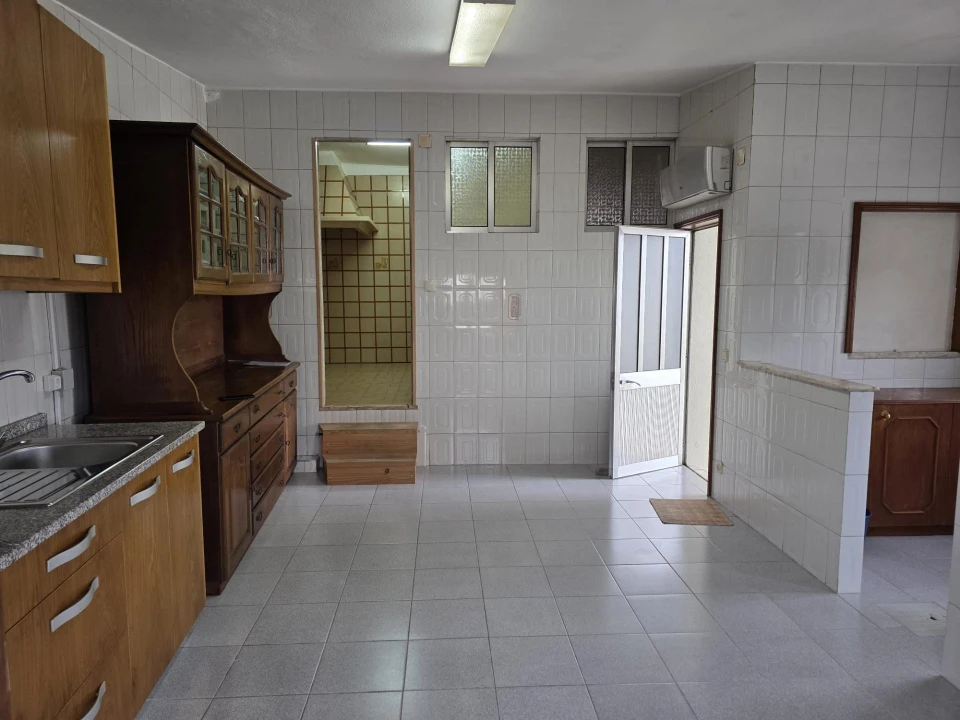 Moradia T2 para Venda em Santa Maria da Feira, Travanca, Sanfins e Espargo Foto 3